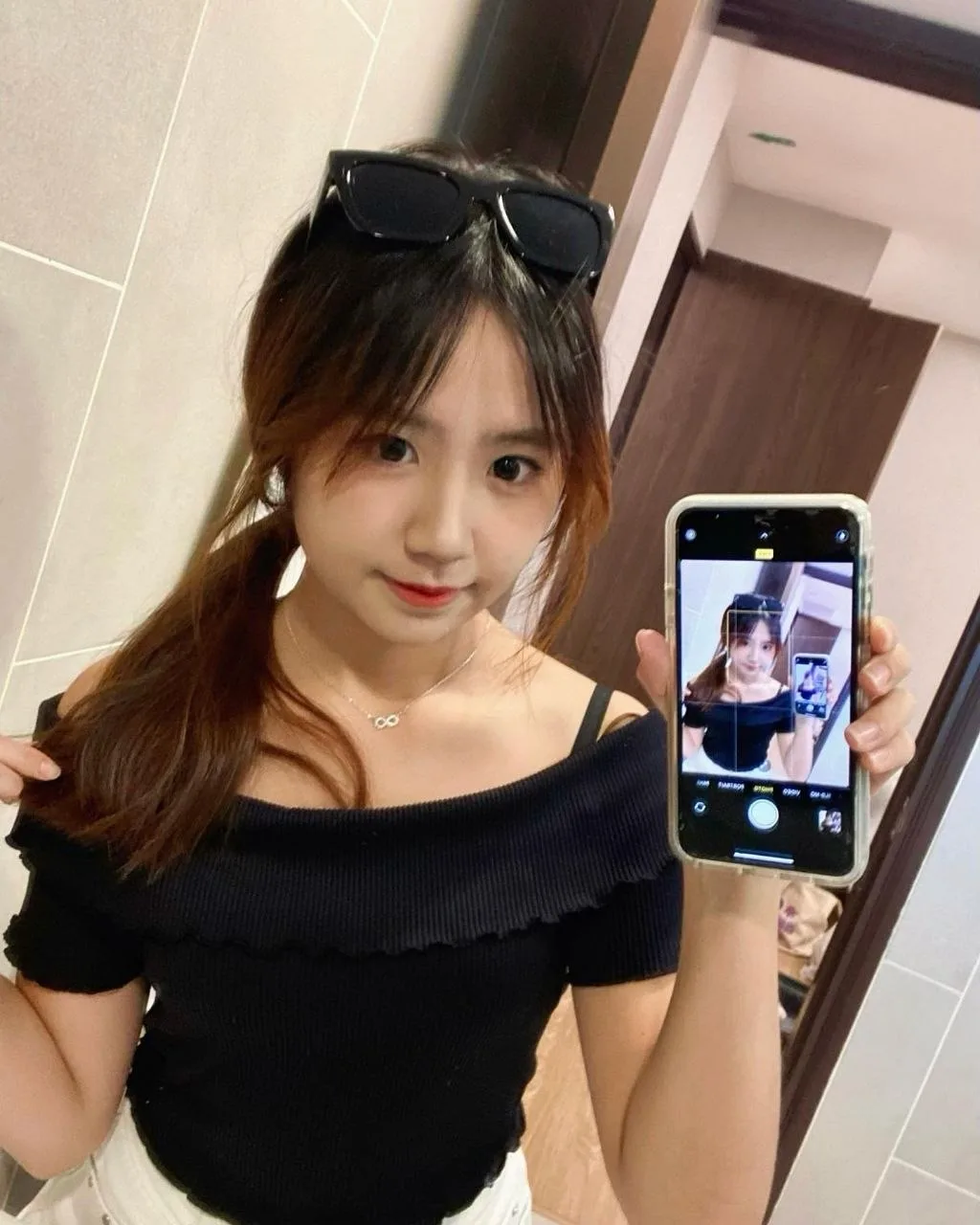 Vivian - Photo 3